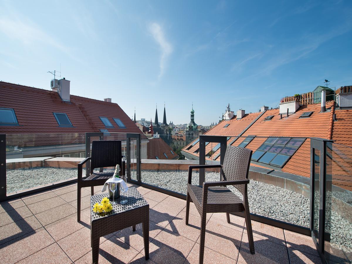 Ea Embassy Prague Hotel Exterior photo